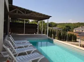 Qusar Apartments