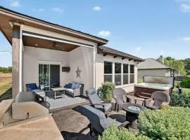 Horseshoe Bay Hideout