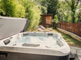 Blenheim Grove | Lux Spa & Sauna Stay, Woodstock, hotel a Woodstock