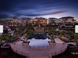 Zimbali Capital Suite