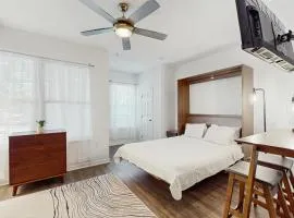 Bowen Village 2118A