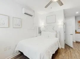 Bowen Village 2118B