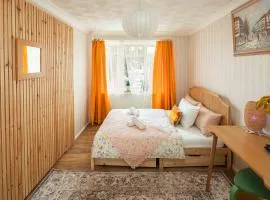 Garden Room Near Heathrow