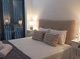 Skynest 59 Faro Airport Guest House