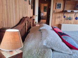 Hostal Boutique El Vergel Azul, kis&aacute;llatbar&aacute;t sz&aacute;ll&aacute;s Castr&oacute;ban