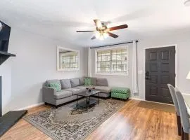 Freshly Renovated - Minutes from Downtown & BNA