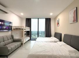 13th FL-The Podium-Studio-Free 1 Parking-6 Pax, self catering accommodation in Kuching