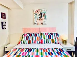 Cozy Private Room with Shared Bathroom on the 1st Floor - Conveniently Located near SeaTac Airport and Downtown