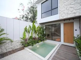 Ocean Dream Uluwatu by Hello Summer