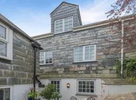 3 Bed in Padstow oc-p00397