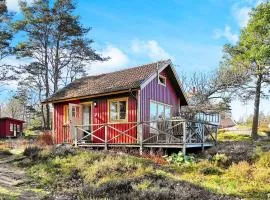 Seaside Charm in Flaton Retreat-By Traum