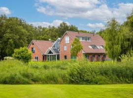 ESSTRA Hotel Erica: Erica şehrinde bir spa oteli