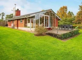 Tranquil Retreat in Hejlsminde-By Traum