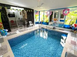 Family Home Ampang Utama with Swimming Pool
