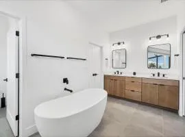GRH14696 - Charlotte Harbor Area - 3 Bed 2 Baths Villa