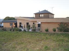 Maison en ossature bois, séjour chez l'habitant à Plaintel