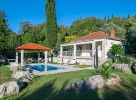 House Rilovic by Villas Guide