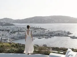 Deos Mykonos - A Myconian Collection Hotel