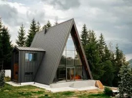 Tihuta Chalet
