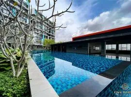 KIP Core Soho Suite by Five Senses