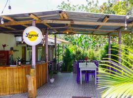 Legend Guesthouse, hotel en Kelimutu