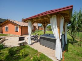 Holiday Home Vodnjan with Pool & Sea, hotel v destinaci Barbariga