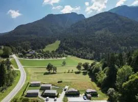 Petzen Cottages - Petzen Chalets
