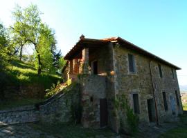 Mansion in Magione near Zocco Beach, hotel en Magione