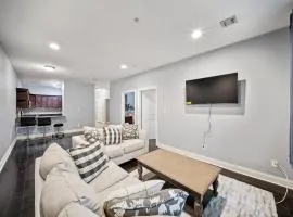 Comfortable 2BR Retreat 15 Min to NYC condo
