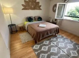 Roissy CDG, private room 1