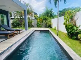 Private Pool Villa With Parking