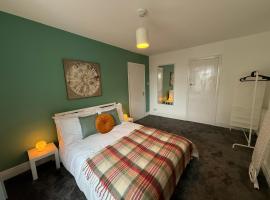 Duke's Retreat - 4 BR Sleeps 8 Ideal 4 Contractors, hotel v destinaci Consett