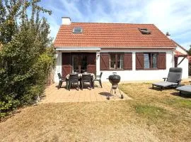 3 Bedroom Beautiful Home In Bredene