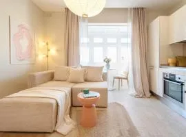 Charming, modern apartment with terrace LDEM1-4