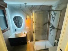 Calpe apartamento Suite Luxury 3 piscina playa aire wifi patio parking