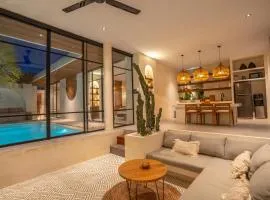 Your Romantic Mediterranean Villa in Canggu