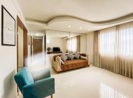 Apto MS 3/4 com AR 200m Praia - Orla de Atalaia, hotel in Aracaju