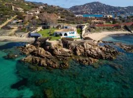 Villa Di Fiore - private villa up to 10 guests with pool sauna and gym