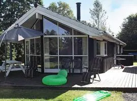 8 person holiday home in Hadsund