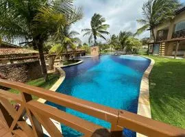 Apartamento com piscina, varanda e garagem em Pipa