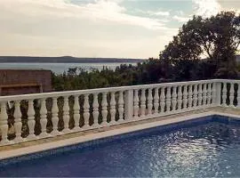 Amazing Home In Maslenica