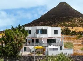 Casa Encosta do Sol Relax on the Golden Island
