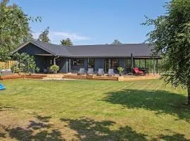 8 person holiday home in Væggerløse