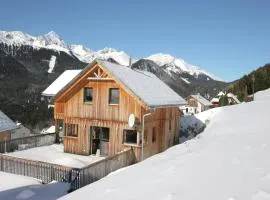 Chalet Hohentauern by Ski Lift