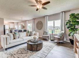 Luxe Home in the Heart of Westfield Perfect for big family, ξενοδοχείο σε Westfield