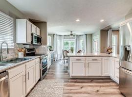 Elegant home in the heart of Westfield Perfect for family gatherings, ξενοδοχείο σε Westfield