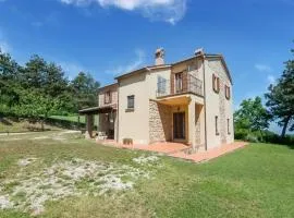 Villa in Tavoleto with pool