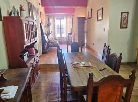 Casa en Barrio Ceramista 1 - Rawson, hotel v destinaci Villa Krause