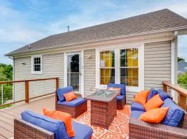 Walk to East Beach Apt with Outdoor Space