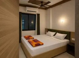 Shree Hanuman Hotel